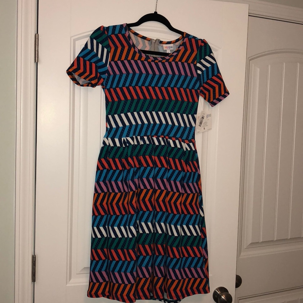 Brand new with tags Small LuLaRoe Amelia dress